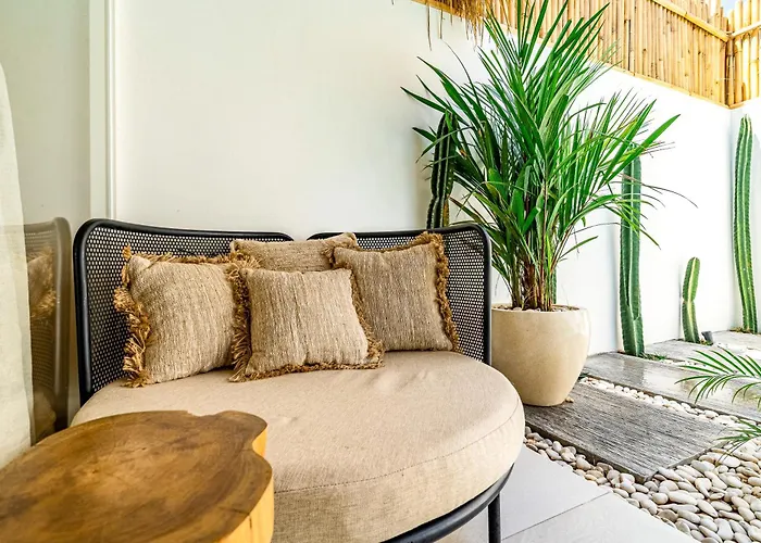 Aesthetic 1br Mezzanine Casa Vanille With Private Pool Near -bali 别墅 *