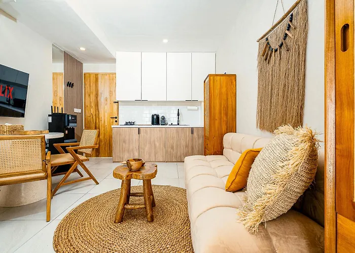 别墅 Aesthetic 1br Mezzanine Casa Vanille With Private Pool Near -bali *