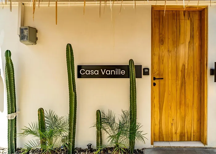 Aesthetic 1br Mezzanine Casa Vanille With Private Pool Near -bali 别墅 *